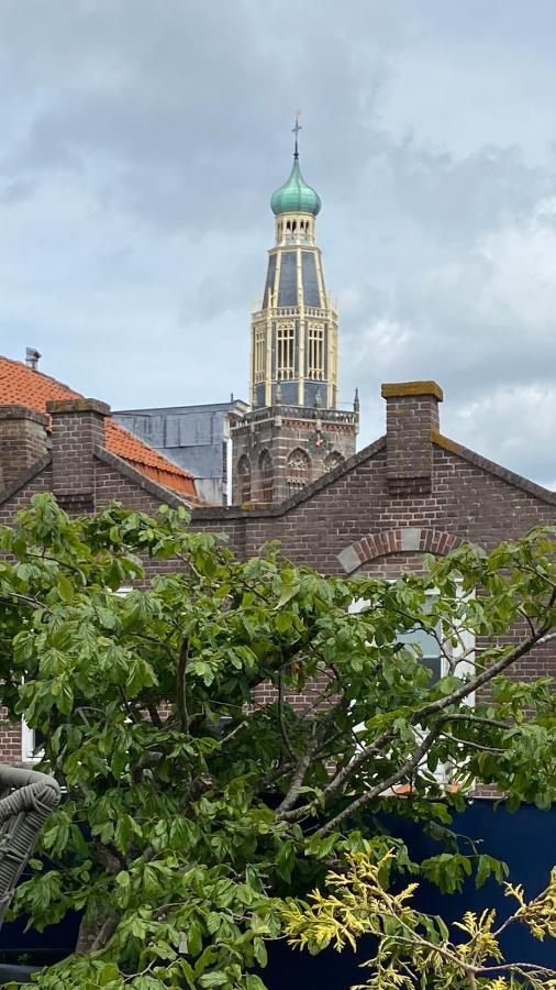 Bnb In Het Centrum Van エンクホイゼン エクステリア 写真